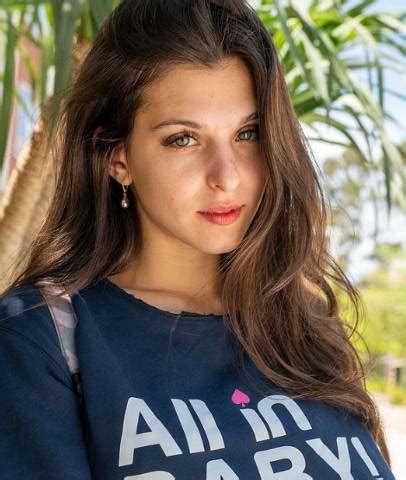 leah gotti sexy photo|Leah Gotti Net Worth Age, Height, Pictures, Early Career,